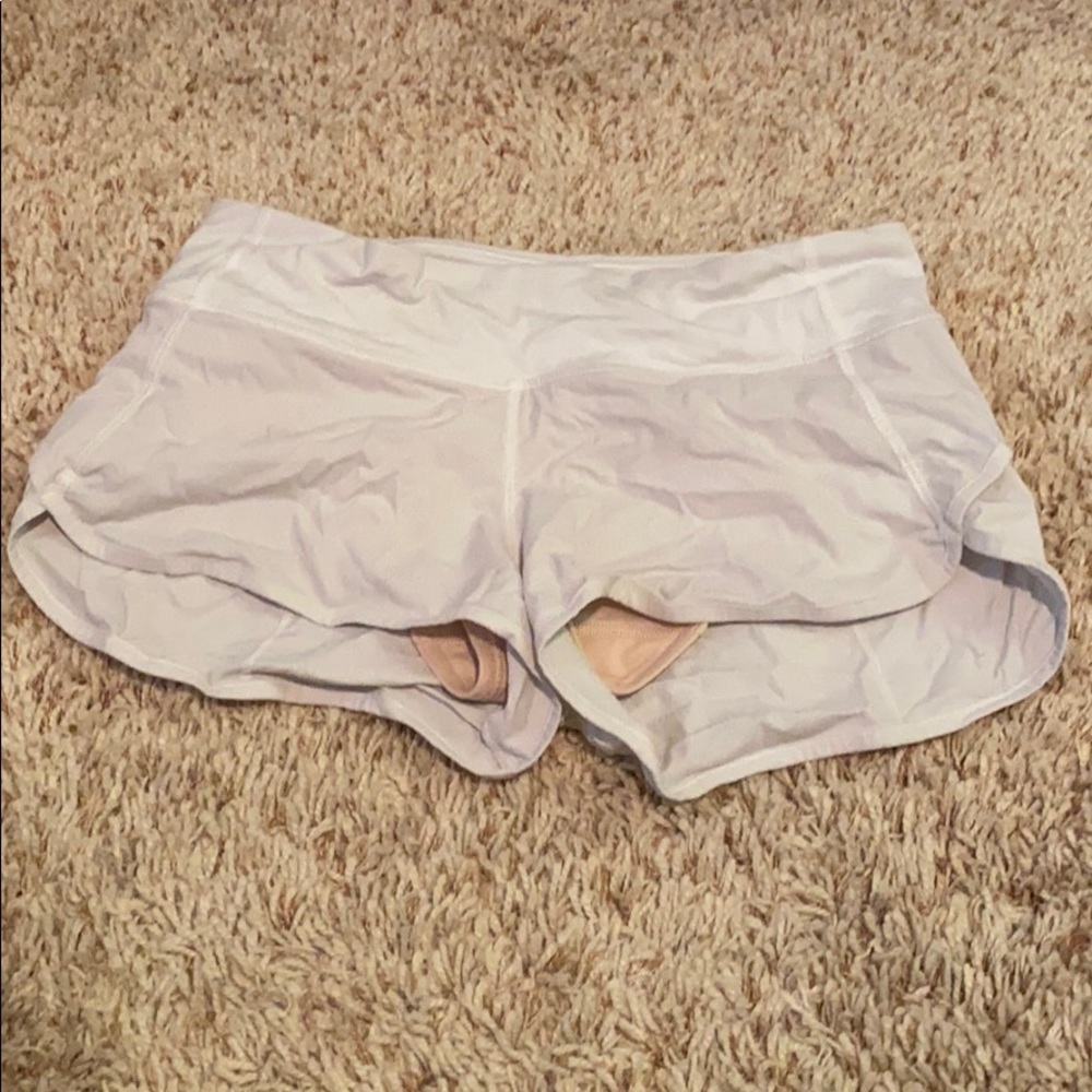 White lululemon shorts